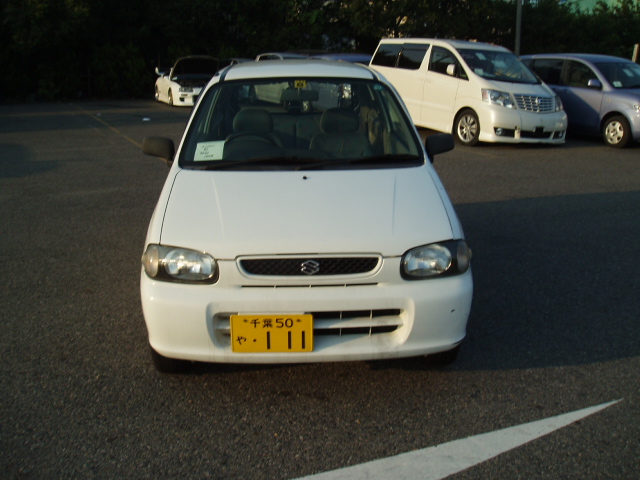 1999 Suzuki Alto Pictures