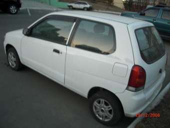 2003 Suzuki Alto Pics