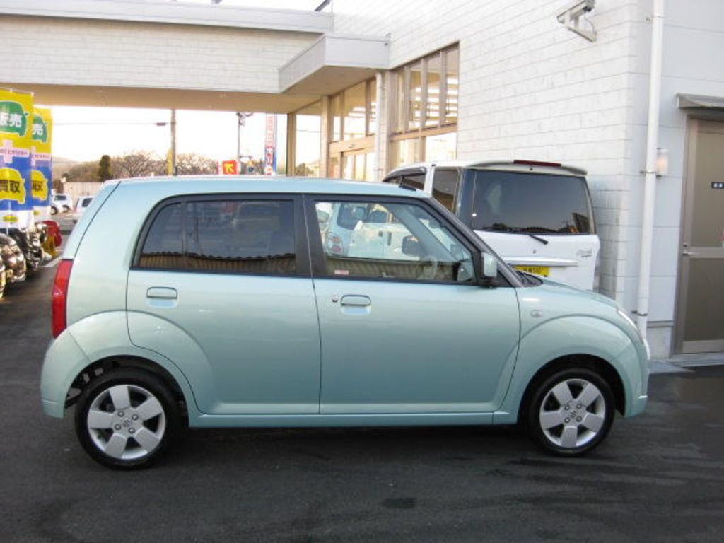 2004 Suzuki Alto