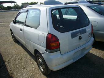 2004 Suzuki Alto Pictures