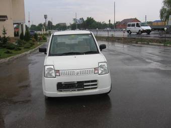 2004 Suzuki Alto Pictures