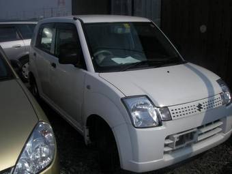 2005 Suzuki Alto Photos