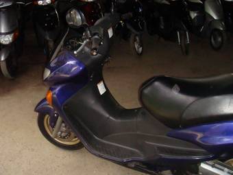 2003 Suzuki AVENIS 150 Pictures