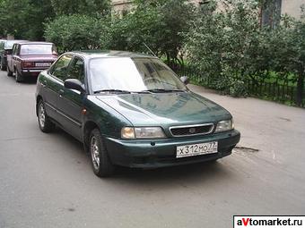 1998 Suzuki Baleno Photos