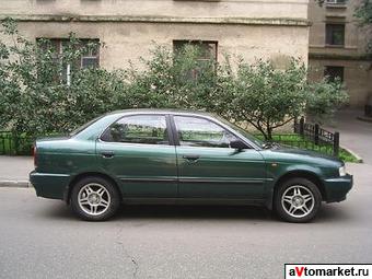 1998 Suzuki Baleno Pictures