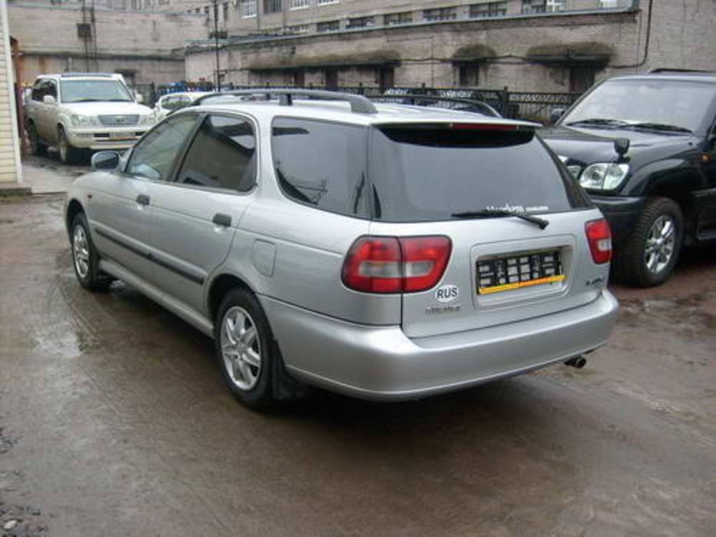 1999 Suzuki Baleno