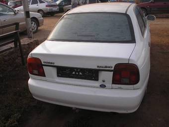 1999 Suzuki Baleno Pics