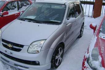 2002 Suzuki Chevrolet Cruze Photos