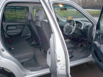 2002 Suzuki Chevrolet Cruze Pictures