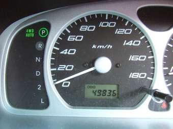 2002 Suzuki Chevrolet Cruze Photos