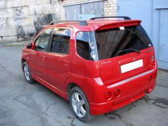 2002 Suzuki Chevrolet Cruze Pictures
