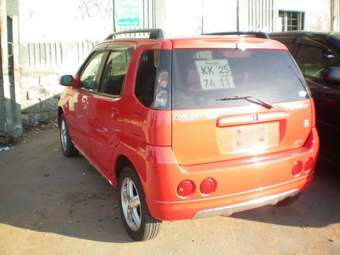 2002 Suzuki Chevrolet Cruze Photos