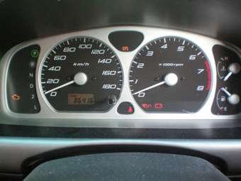 2002 Suzuki Chevrolet Cruze Pictures
