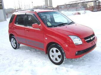 2002 Suzuki Chevrolet Cruze Pictures