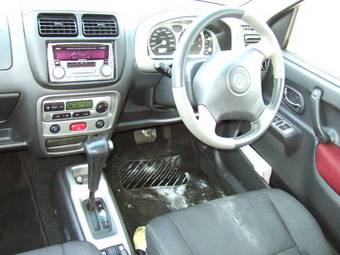 2002 Suzuki Chevrolet Cruze Pictures