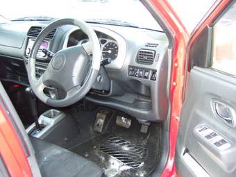 2002 Suzuki Chevrolet Cruze Photos