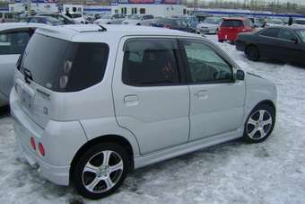 2003 Suzuki Chevrolet Cruze Images
