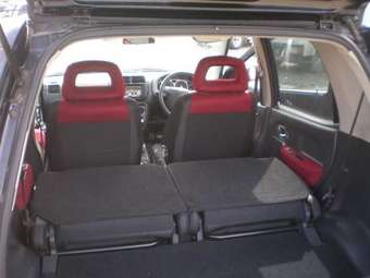 2003 Suzuki Chevrolet Cruze Photos