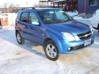 2003 Suzuki Chevrolet Cruze Photos