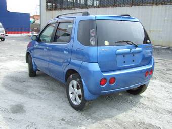 2003 Suzuki Chevrolet Cruze Pics