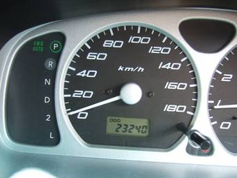 2003 Suzuki Chevrolet Cruze Photos