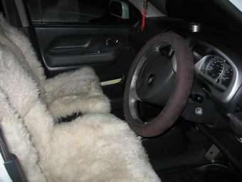2004 Suzuki Chevrolet Cruze Photos
