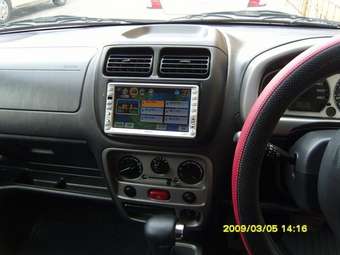 2004 Suzuki Chevrolet Cruze Pictures