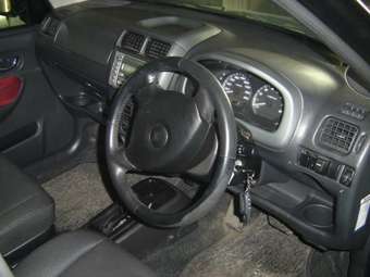 2004 Suzuki Chevrolet Cruze Pictures