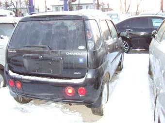 2004 Suzuki Chevrolet Cruze Photos