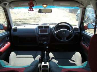 2004 Suzuki Chevrolet Cruze Images
