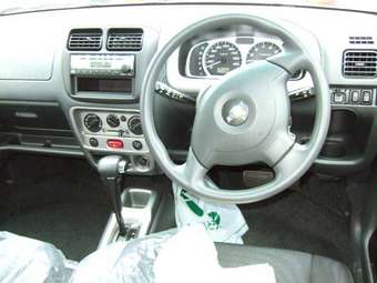 2004 Suzuki Chevrolet Cruze Images