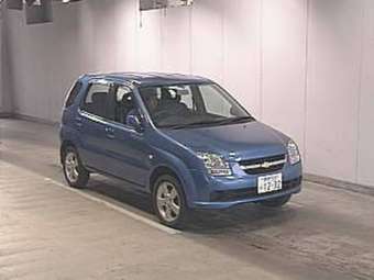 2004 Suzuki Chevrolet Cruze Images