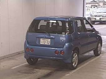 2004 Suzuki Chevrolet Cruze Pictures