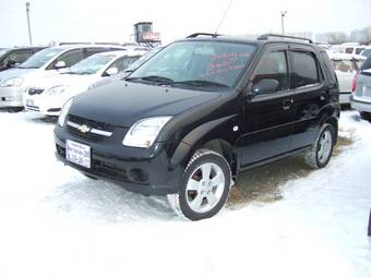 2004 Suzuki Chevrolet Cruze Pictures