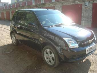 2004 Suzuki Chevrolet Cruze Pictures