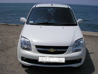 2004 Suzuki Chevrolet Cruze Pictures