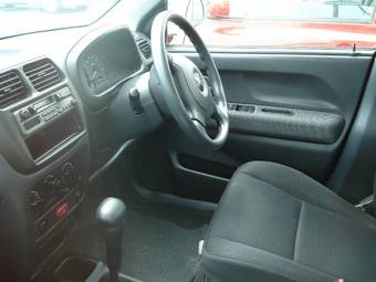 2004 Suzuki Chevrolet Cruze Pictures