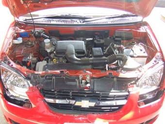 2004 Suzuki Chevrolet Cruze Pictures