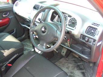 2004 Suzuki Chevrolet Cruze Photos