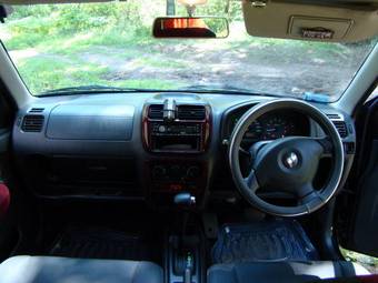 2004 Suzuki Chevrolet Cruze Pics