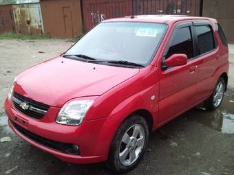 2004 Suzuki Chevrolet Cruze Photos