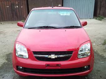 2004 Suzuki Chevrolet Cruze Photos