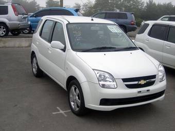 2004 Suzuki Chevrolet Cruze Images