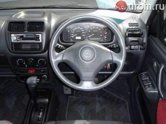 2005 Suzuki Chevrolet Cruze Pictures