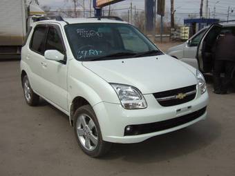 2005 Suzuki Chevrolet Cruze Pictures