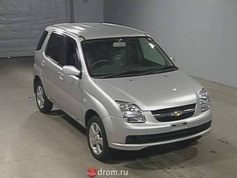 2005 Suzuki Chevrolet Cruze Photos