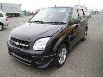 2005 Suzuki Chevrolet Cruze Photos