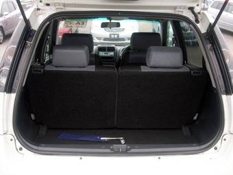 2005 Suzuki Chevrolet Cruze Pictures