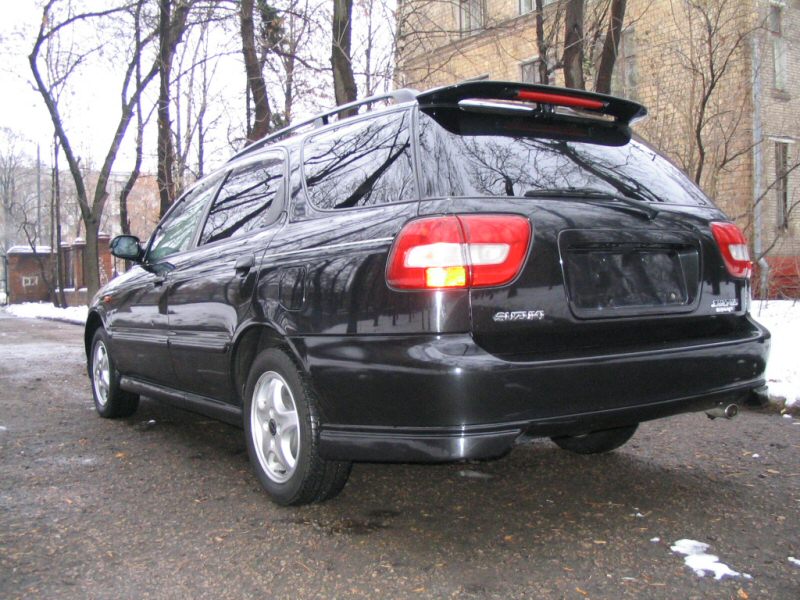 1999 Suzuki Cultus Pictures