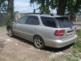 2000 Suzuki Cultus Photos